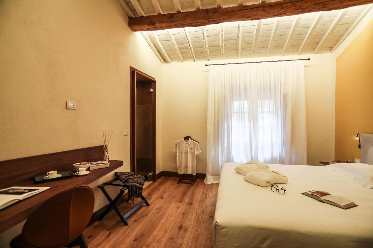 Castello La Leccia Villa คาสเตลลินาอินเคียนติ ภายนอก รูปภาพ